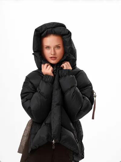 Balaclava Black dunjakke i Sort