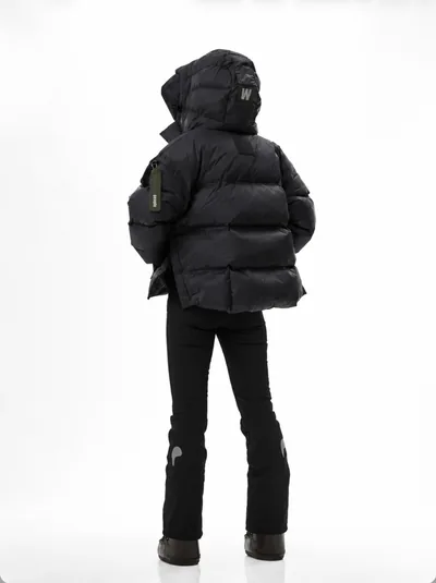 Balaclava Black dunjakke i Sort
