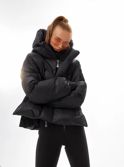 Balaclava Black dunjakke i Sort